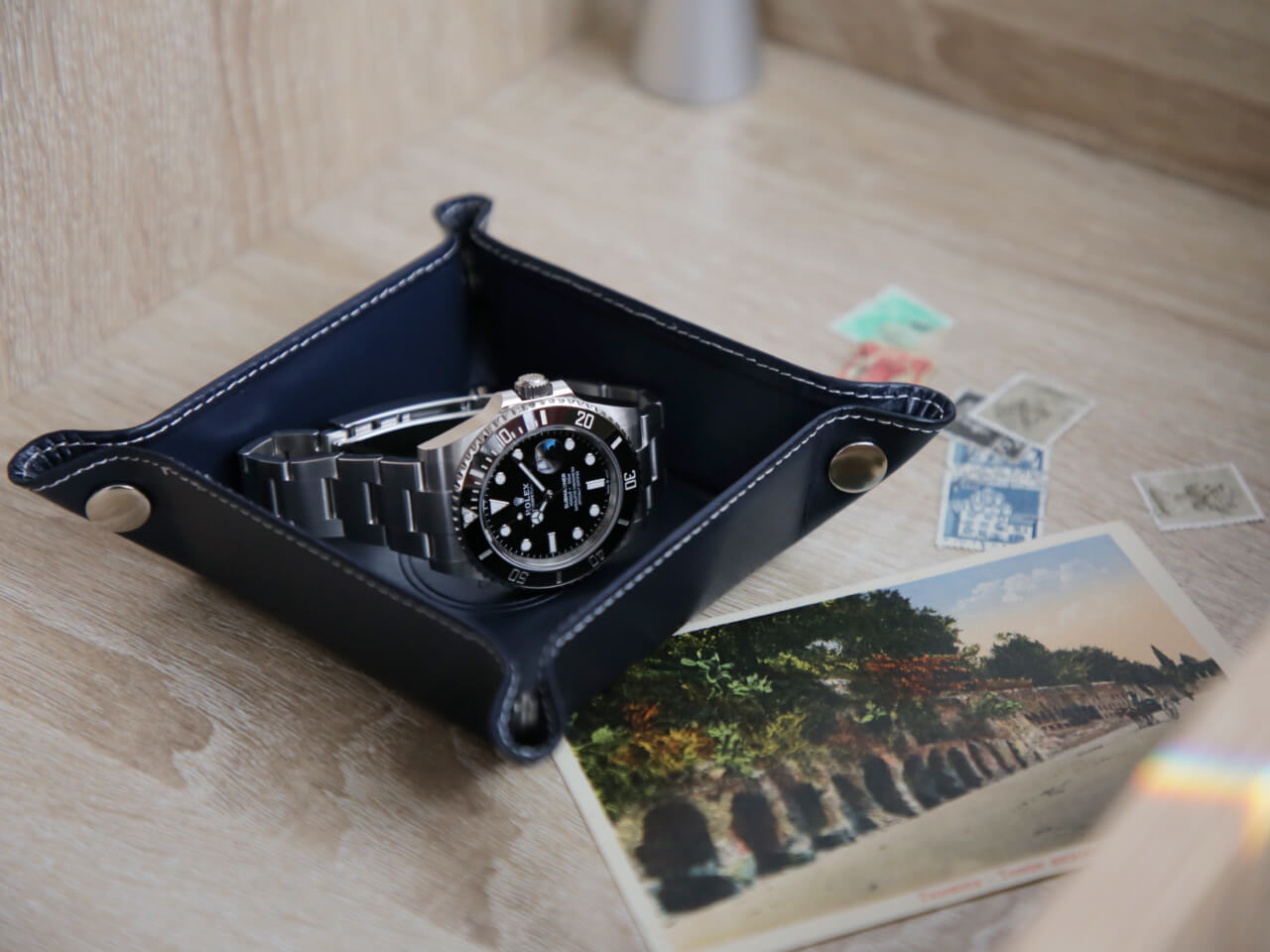 Second of the special trays featuring the GINZA RASIN 20th anniversary logo.