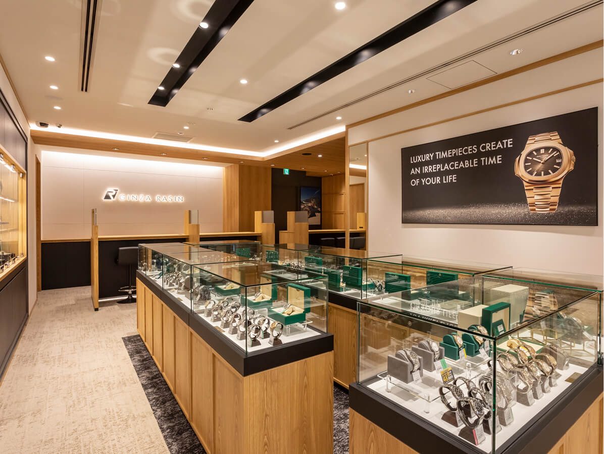 Photos of the interior of GINZA RASIN