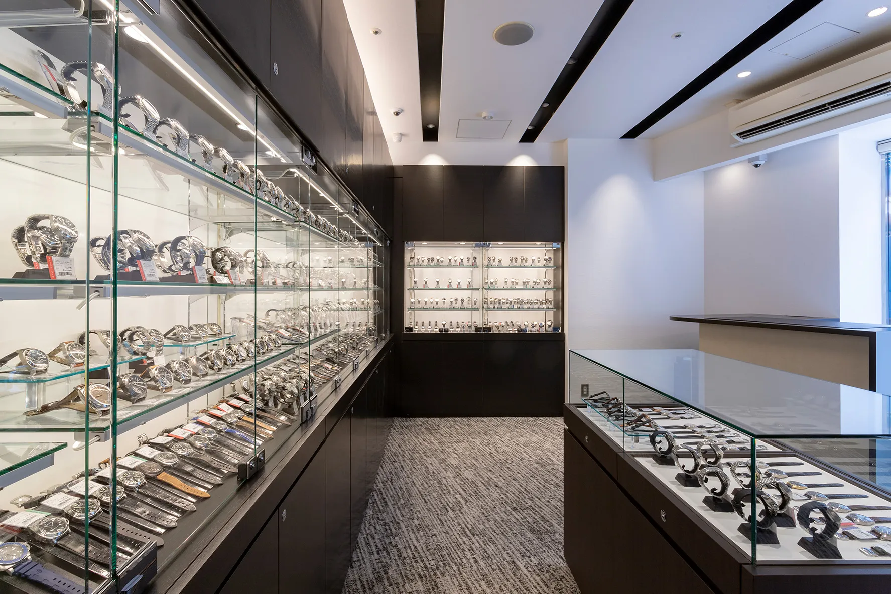 Main store interior image 6